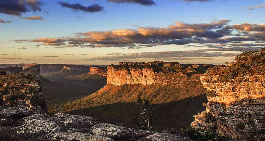 pôr do sol no morro do pai inácio na chapada diamantina