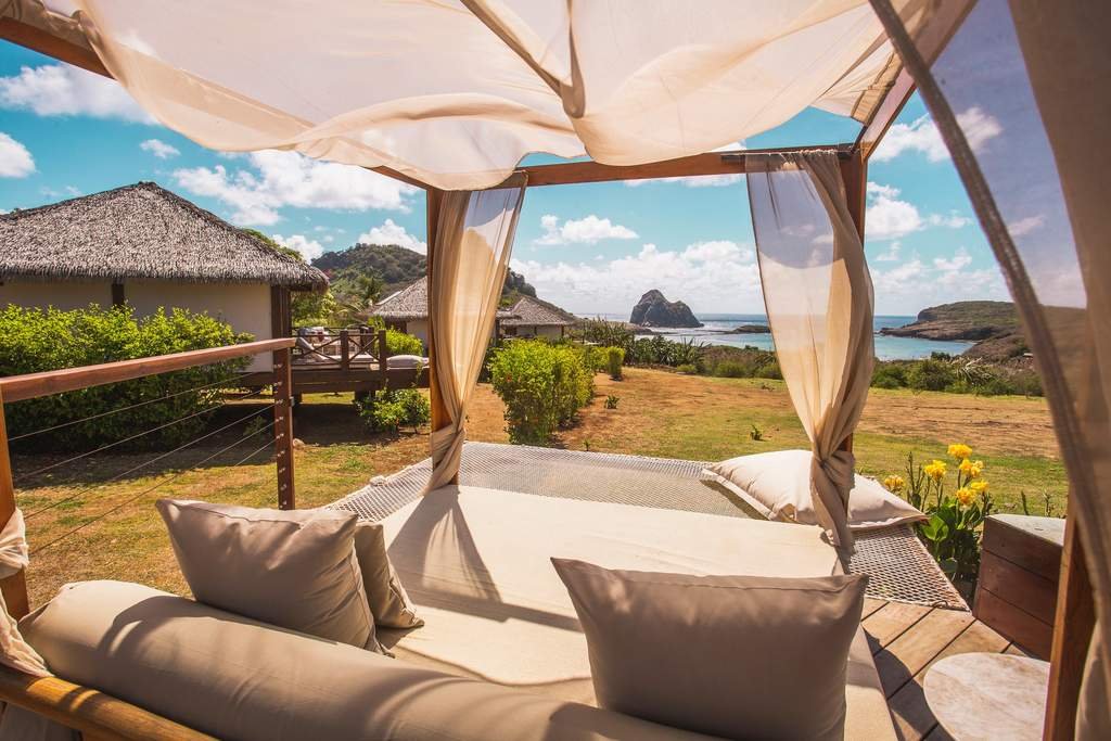 vista da pousada nannai noronha solar dos ventos